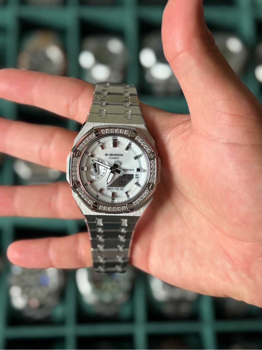 Casio Mod: Iced G-Shock - Picture 3 of 11